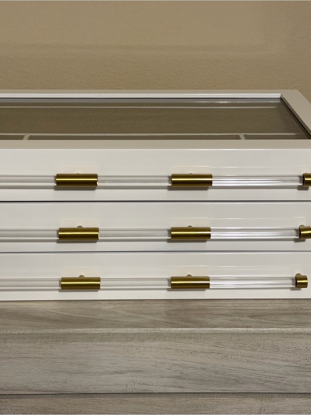 Kendra Scott White Jewelry Organizer with Gold Hardware